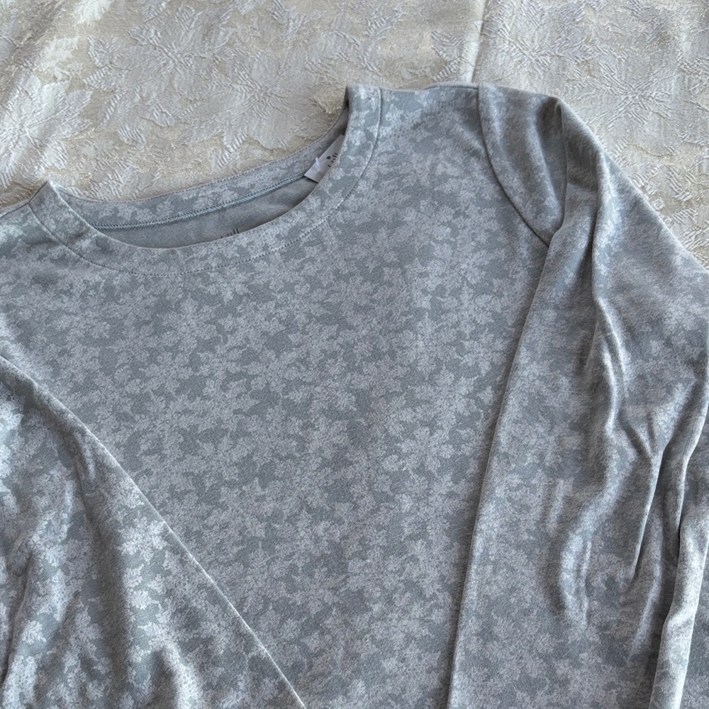 J. Jill Gray Snowflake Long Sleeve Top
